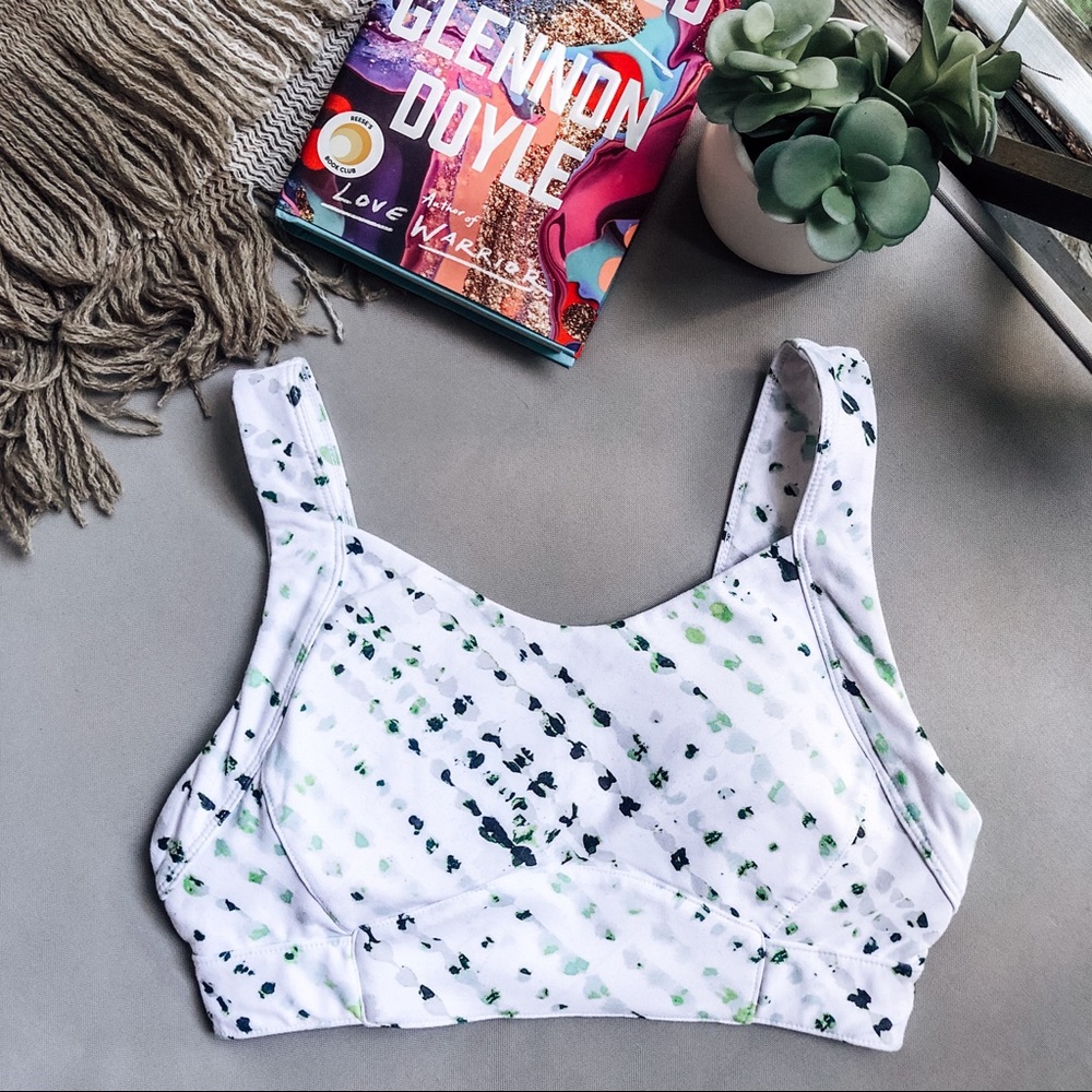 FABLETICS high impact, clip back sports bra!